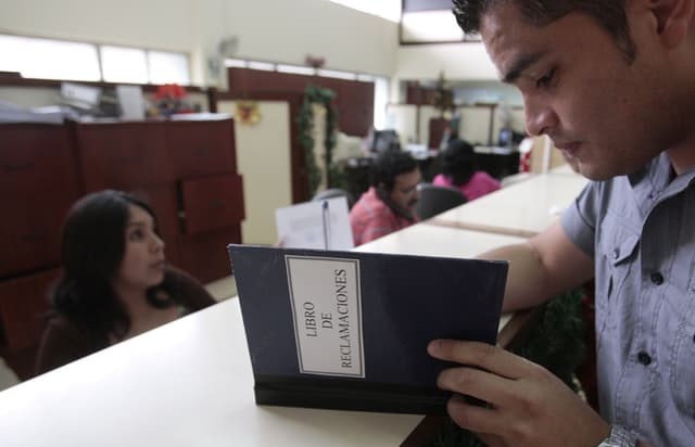 Indecopi sanciona al Banco Falabella por impedir la presentación de reclamos de consumidores