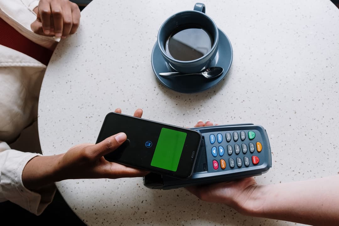 BCRP fija nuevas reglas para pagos digitales: ¿qué cambiará para los comercios desde 2027?